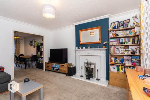 3 bedroom terraced house for sale, Ashworth Street, Radcliffe, Manchester, Greater Manchester, M26 2XU