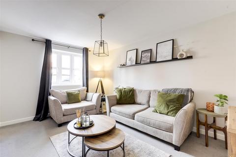 undefined, Bass Close, Nottingham NG15