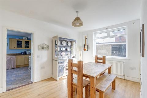 3 bedroom detached house for sale, Forest Road, Nottingham NG17