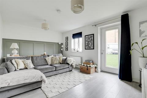 undefined, Robinson Close, Nottingham NG12