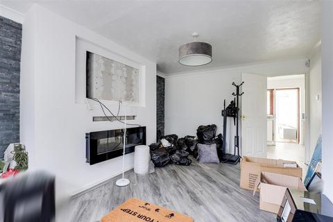 3 bedroom end of terrace house for sale, Mansfield Road, Nottingham NG5