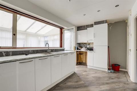 3 bedroom end of terrace house for sale, Mansfield Road, Nottingham NG5