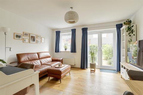 2 bedroom terraced house for sale, Magpie Crescent, Nottingham NG2