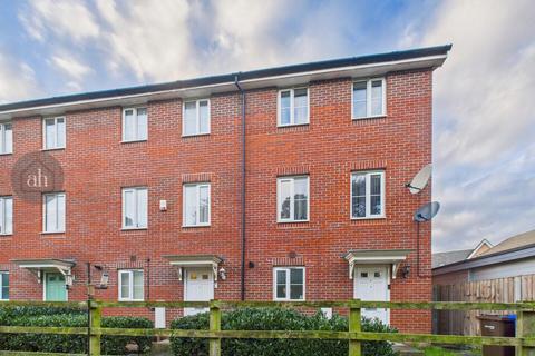 Rose Court, Red Lodge