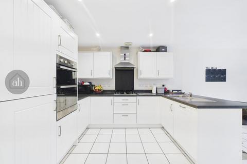 3 bedroom terraced house for sale, Rose Court, Red Lodge