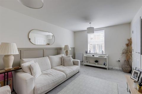 4 bedroom detached house for sale, Johnson Road, Nottingham NG13