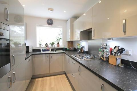 3 bedroom semi-detached house for sale, Muir Gate, Bracknell RG42
