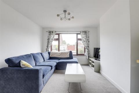 3 bedroom semi-detached house for sale, The Hollows, Nottingham NG11
