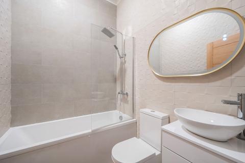 4 bedroom apartment to rent, Trinity Walk, Hampstead, London, NW3