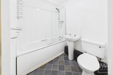 1 bedroom flat to rent, Finsbury Close, Great Sankey, WA5