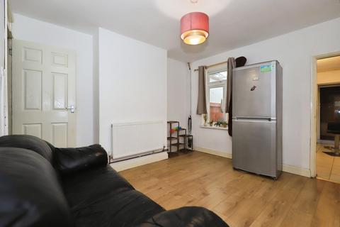 2 bedroom terraced house for sale, Leicester Street, West Midlands WV6