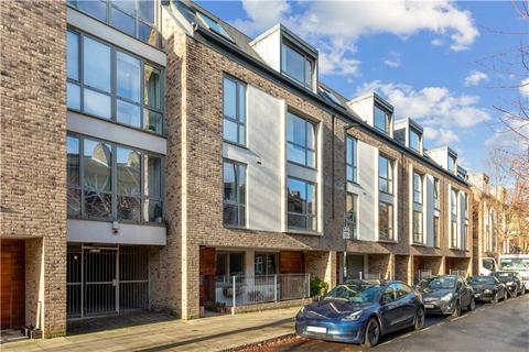 2 bedroom apartment for sale - Grant House, 90 Liberty Street, London, SW9