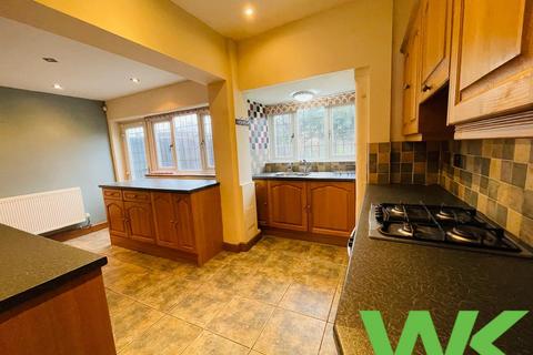3 bedroom semi-detached house for sale, Willett Road, West Bromwich, B71