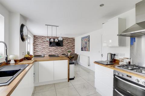 undefined, Chalfont Drive, Nottingham NG8
