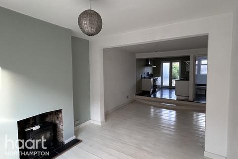3 bedroom terraced house to rent, Vernon Terrace, NORTHAMPTON