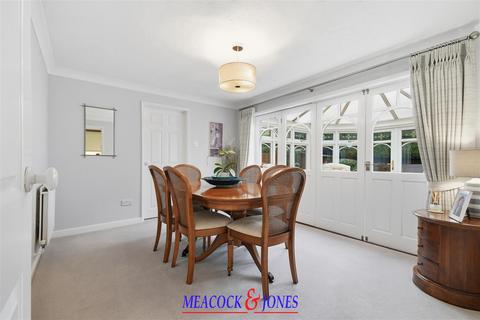 5 bedroom detached house for sale, Bannister Drive, Hutton, Brentwood