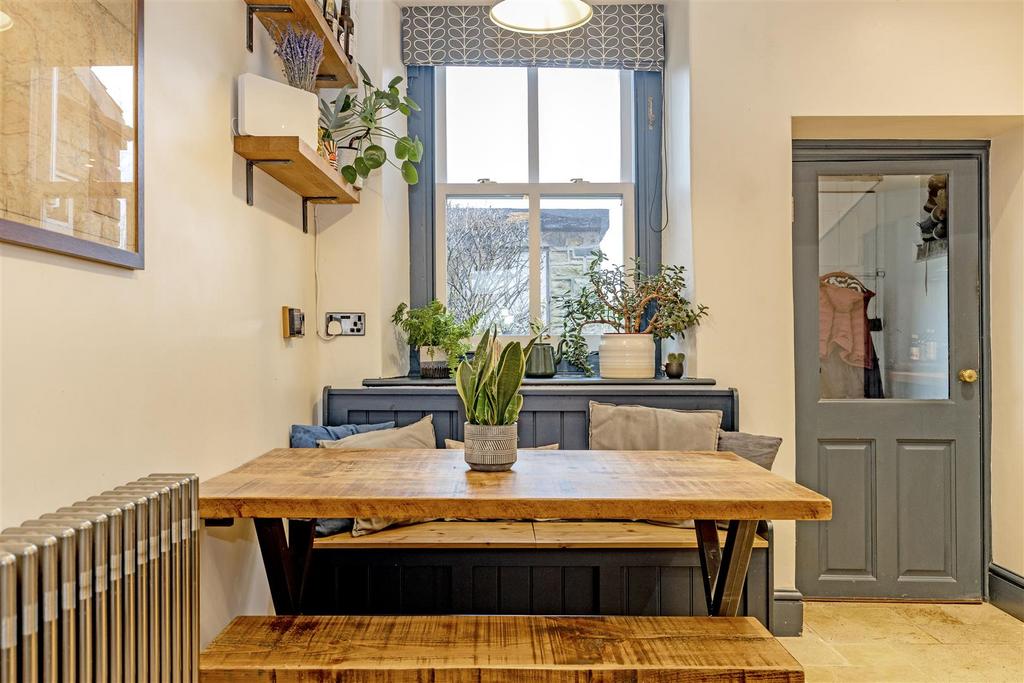 Kitchen-6.jpg