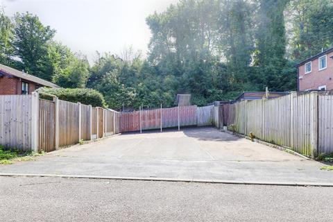 undefined, Bladon Close, Nottingham NG3