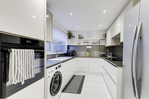 undefined, Danes Close, Nottingham NG5