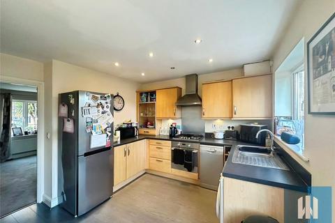 3 bedroom townhouse for sale, Priory Chase, Pontefract, West Yorkshire, WF8