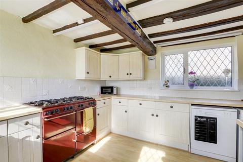 4 bedroom cottage for sale, Sandfield Road, Nottingham NG5