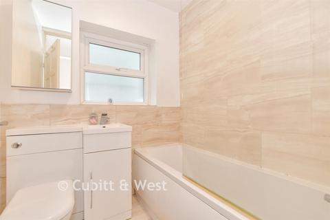 2 bedroom ground floor flat for sale, Fawcett Road, Southsea, Hampshire