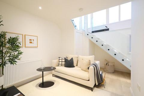 1 bedroom flat to rent, Mitcham Road, London SW17