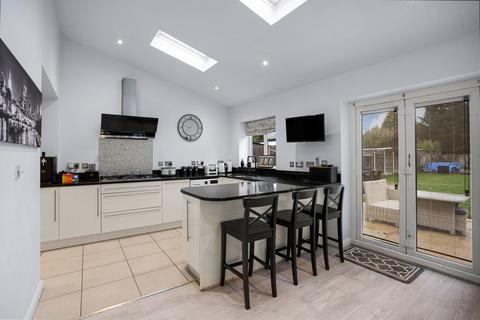 undefined, Grosvenor Road, Staines-upon-Thames, TW18