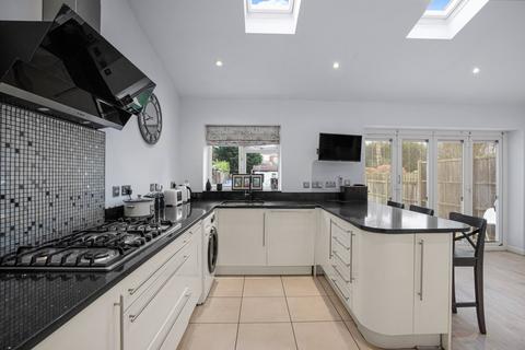 undefined, Grosvenor Road, Staines-upon-Thames, TW18