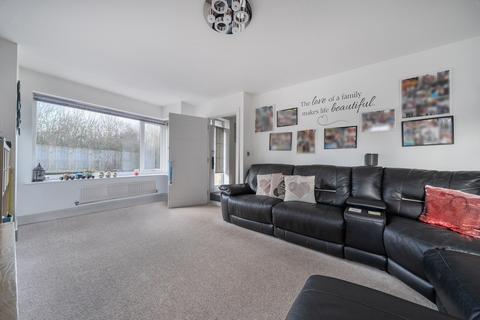 undefined, Flora Close, Swindon, SN26