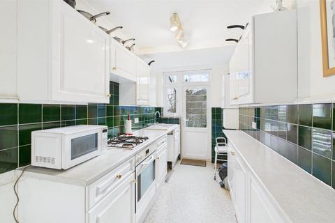 3 bedroom terraced house for sale, Elmcroft Avenue, London