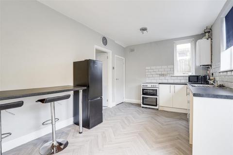 3 bedroom semi-detached house for sale, Cavendish Road, Nottingham NG4