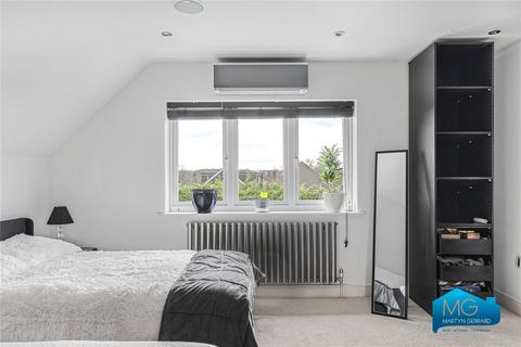 1 bedroom apartment to rent, Hadley Close, London, N21