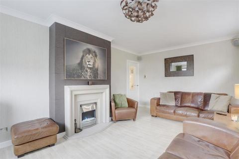 undefined, Veronica Drive, Nottingham NG4