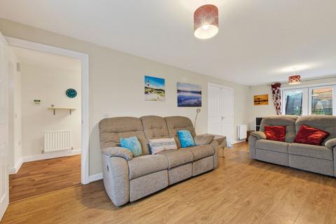 6 bedroom detached house for sale, Vislok Close, Market Harborough LE16
