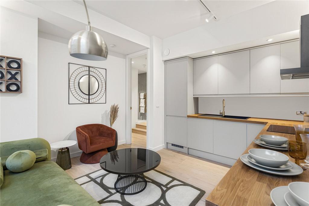 Reception/Kitchen
