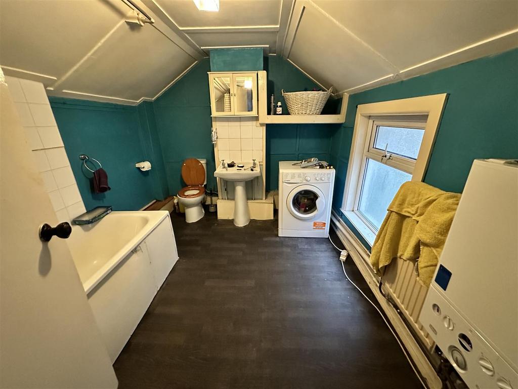 Bathroom (No. 57)