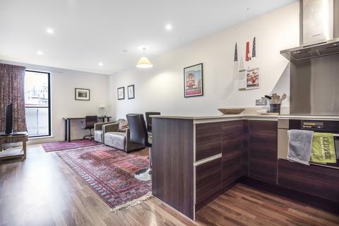 2 bedroom flat for sale, Stanley Road, Wimbledon, London, SW19