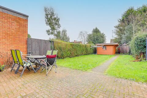 3 bedroom semi-detached house for sale, Chesterfield Drive, Nottingham NG14