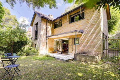3 bedroom detached house for sale, Tavistock Avenue, Nottingham NG3
