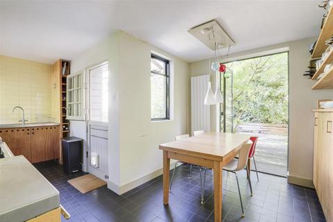 3 bedroom detached house for sale, Tavistock Avenue, Nottingham NG3