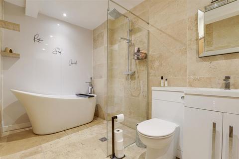4 bedroom detached bungalow for sale, Richmond Avenue, Derby DE72