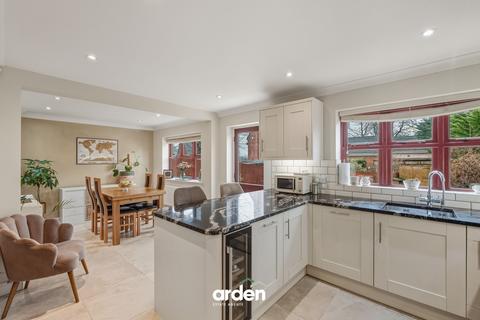 3 bedroom detached house for sale, Nightingale Close, Droitwich, WR9