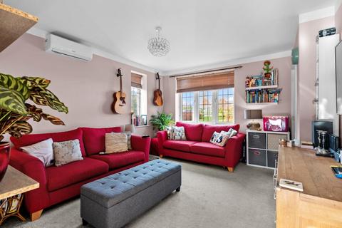 3 bedroom semi-detached house for sale, Underhill Way, Bishops Tachbrook, Leamington Spa