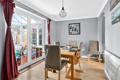undefined, Reeds Hill, Bracknell, Berkshire, RG12