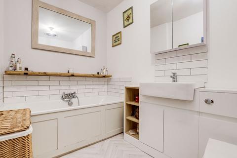 undefined, Shelt Hill, Nottingham NG14
