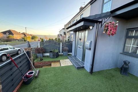 3 bedroom townhouse for sale, Bradford, BD15
