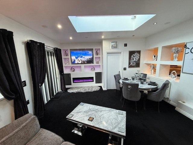 Lounge 2 - pic 2