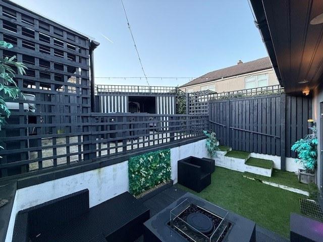 Rear Garden pic 3