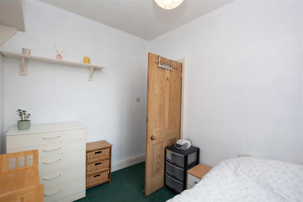Bedroom 2.jpg
